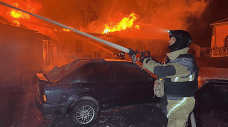 РФ ударила по Одессе — повреждены объект инфраструктуры и бизнес-центр - 304x171