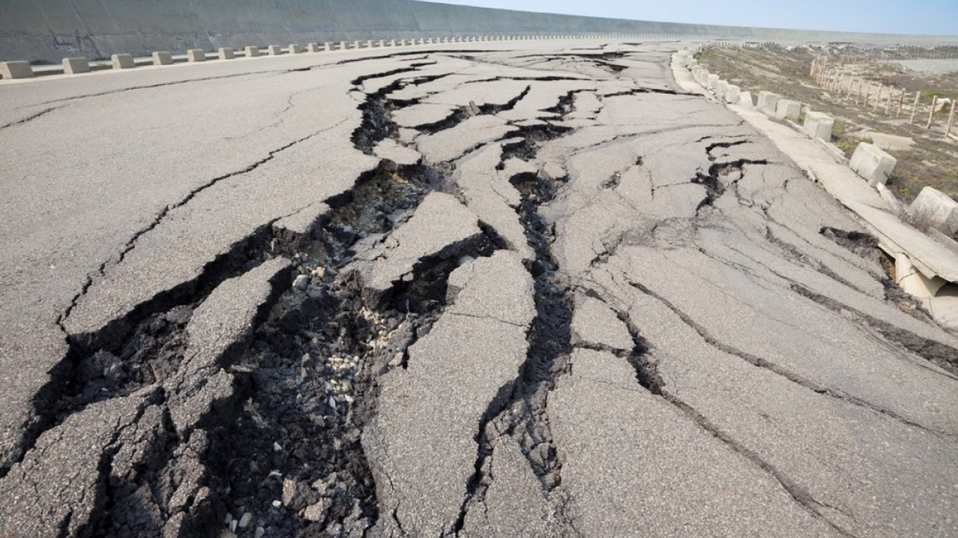 В Украине могут произойти мощные землетрясения магнитудой восемь баллов, — НАН
