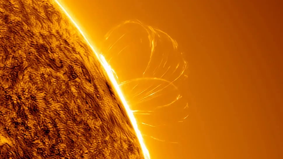 На Сонці помітили дивні утворення після потужного вибуху — фото