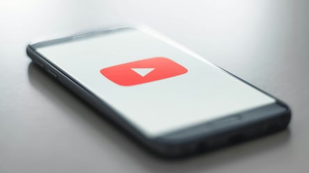 YouTube отримав редизайн у стилі Liquid Glass — що змінилося - 285x160