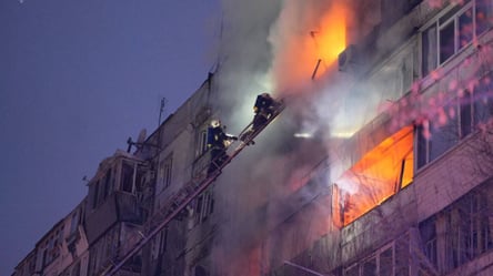 Російський дрон вдарив по багатоповерхівці в Запоріжжі — фото - 290x160