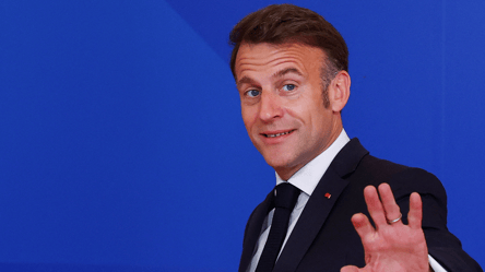 Макрон заявив, що покине політику після завершення президентства - 290x160