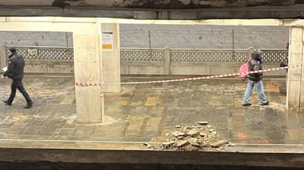 На двух станциях метро в Киеве обвалился потолок - 290x166