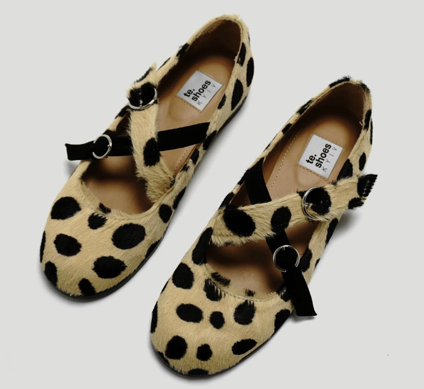 Ballet flats that add a flirty touch to your look