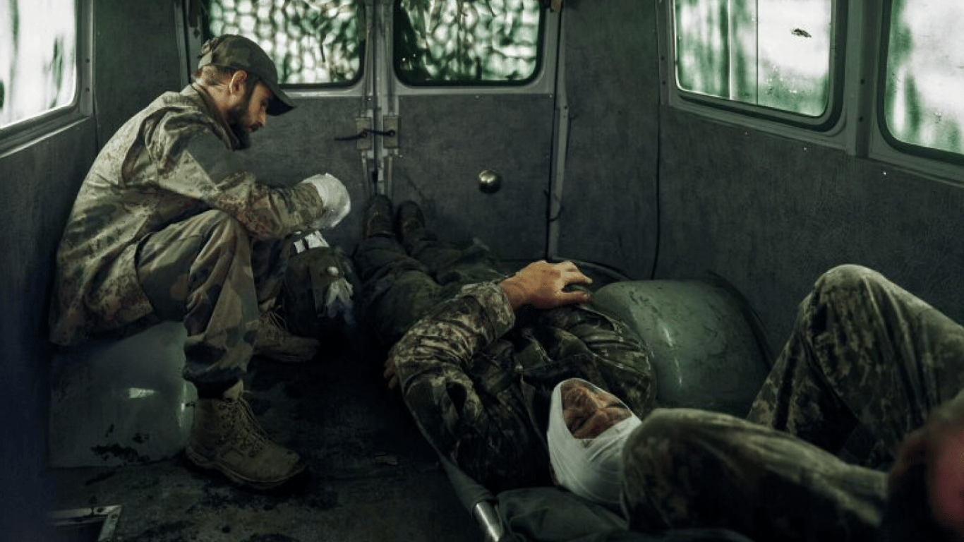 На окупованих територіях усі лікарні переповнені пораненими російськими військовими