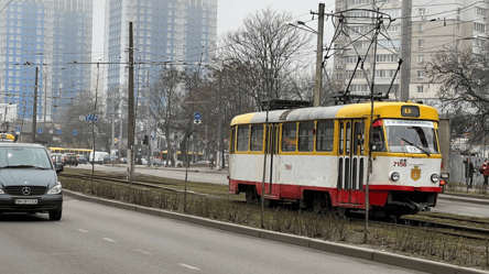 Електротранспорт в Одесі — коли повернуться трамваї і тролейбуси - 285x160
