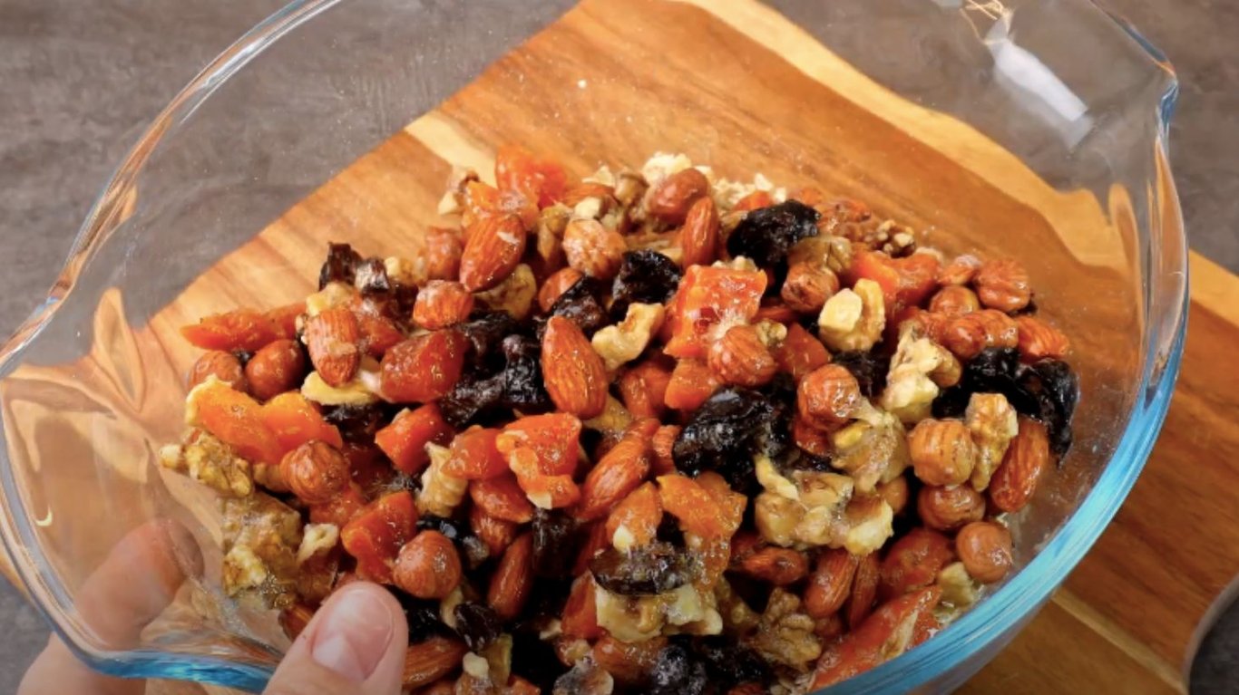 як приготувати гранолу з вівсянки на сніданок