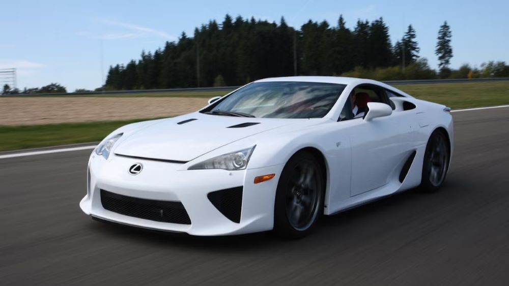 Три Toyota, которые выдают более 100 л. на литр двигателя - фото 1