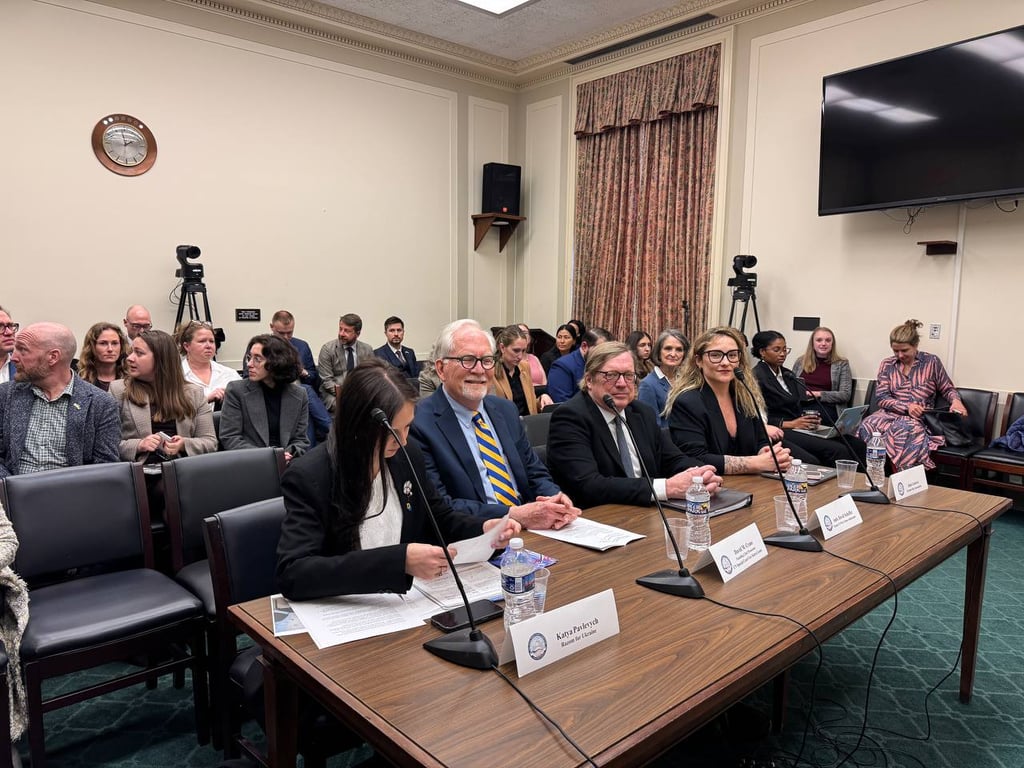 В Конгрессе обсудили план возвращения похищенных РФ украинских детей домой