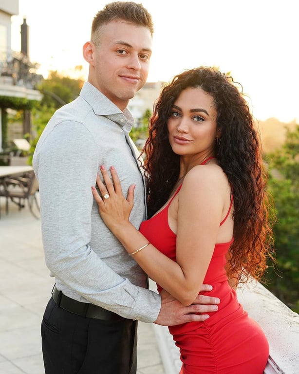 Шанель Бенкс зі своїм чоловіком