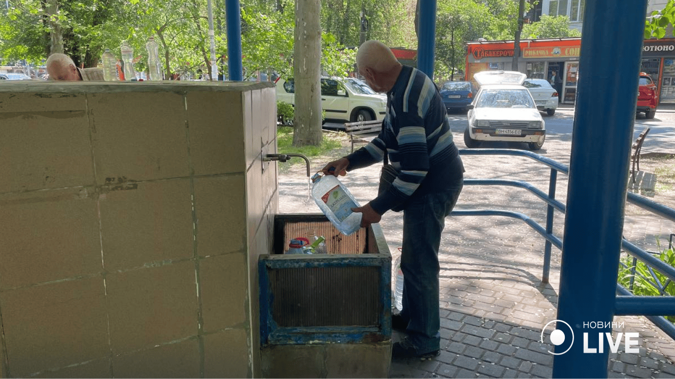 Масштабне відключення води: частина бюветів в Одесі працюватиме до ночі