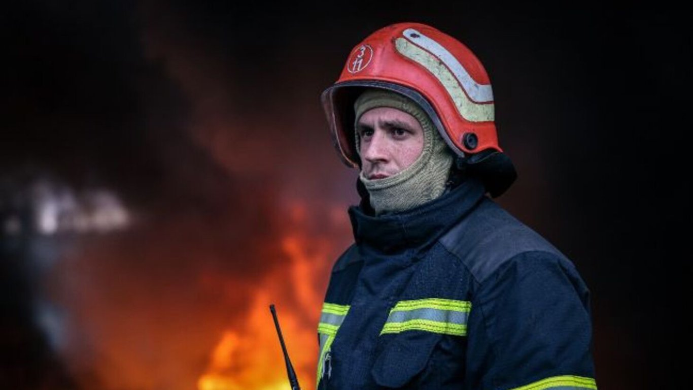 В Полтавском районе обломки БпЛА упали на дом: есть пострадавший