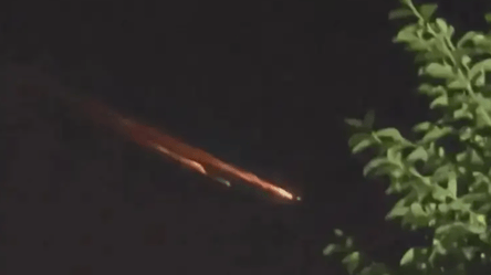 У Китаї ППО збила в небі невідомий об'єкт — відео - 285x160