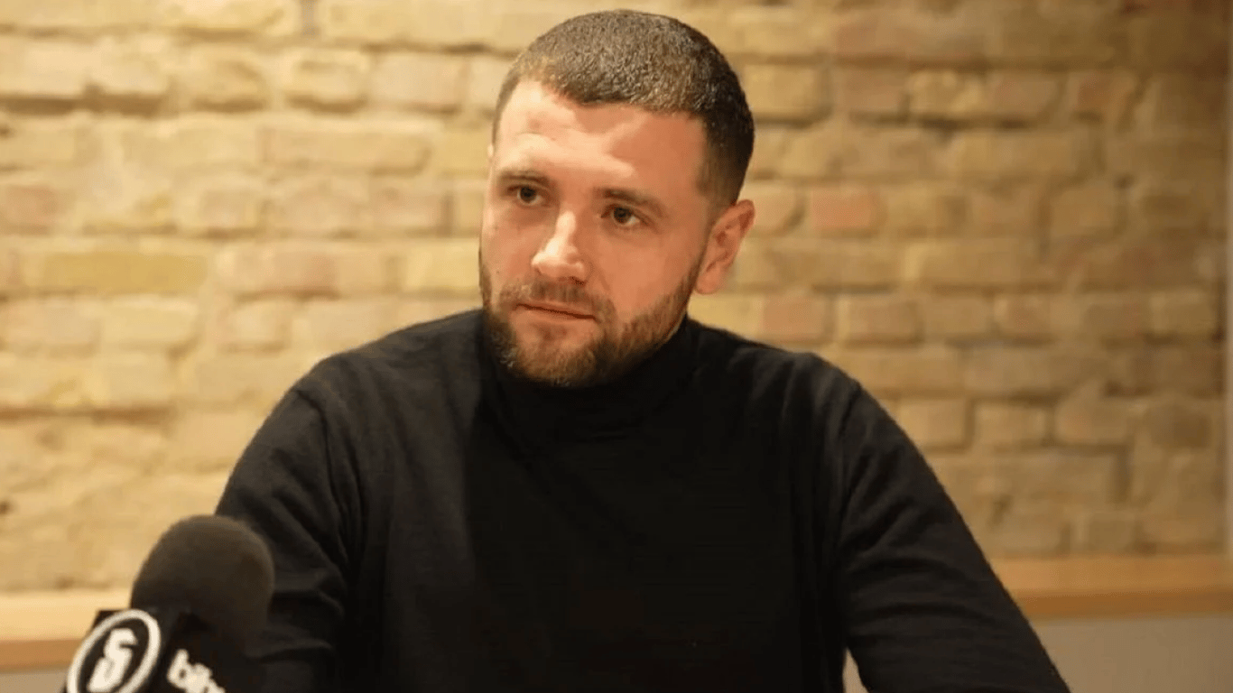 Завладение 95 млн грн Укрзализныци — экс-советнику ОП Артему Шилу избрали меру пресечения