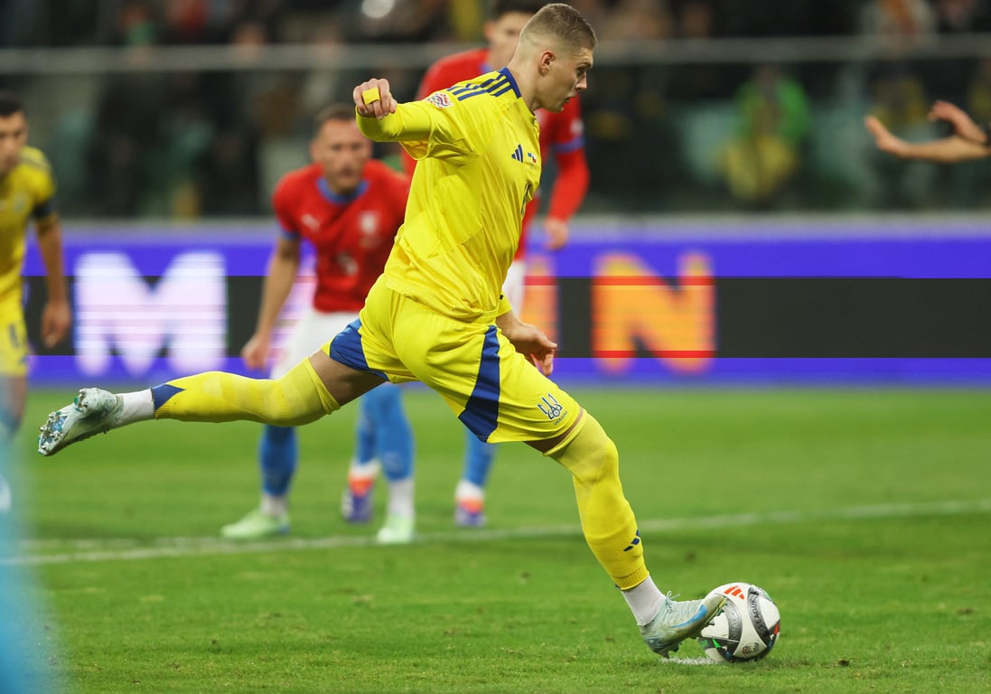 Артем Довбик