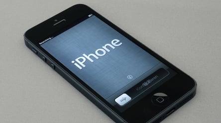 Старий iPhone став вірусним у TikTok — чому всі знову його хочуть - 285x160