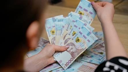 Борги у шлюбі: чи несе відповідальність дружина за кредит чоловіка - 290x160