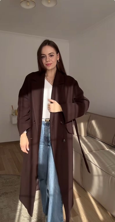 Длинное пальто - прекрасный выбор в холодный сезон