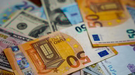 Українські посадовці масово купують житло за кордоном: список країн - 285x160