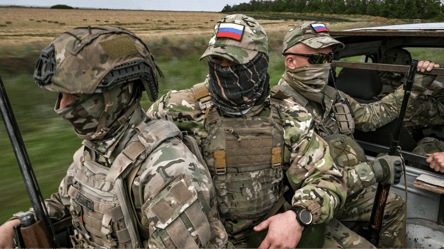 Россияне уничтожают своих штурмовиков — военный назвал причину - 285x160