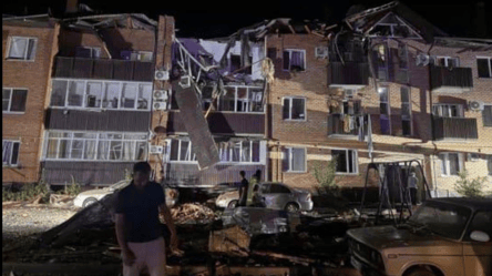 Купа постраждалих і значні руйнування — у Краснодарському краї поскаржилися на атаку БпЛА - 285x160