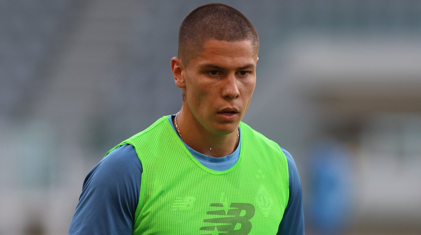 Денис Попов