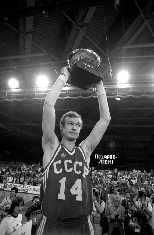 Зірка з Молдаванки — в Одесі назвали вулицю на честь спортсмена - фото 2