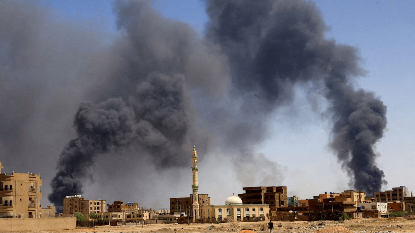 Під час зіткнень в Судані сталося повітряне бомбардування