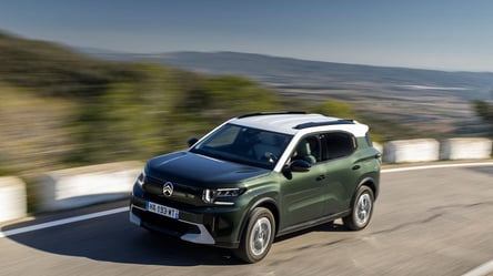 Виробник попередив про ризик французьких авто - 285x160