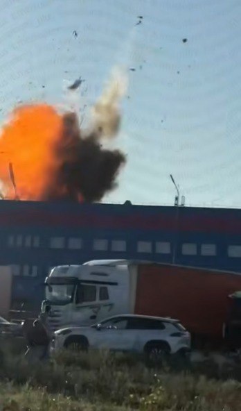 Склади Ozon у РФ після ударів: з’явилися супутникові знімки - фото 1