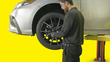 Плюси та мінуси всесезонних шин для автомобілів — чи варто встановити - 285x160