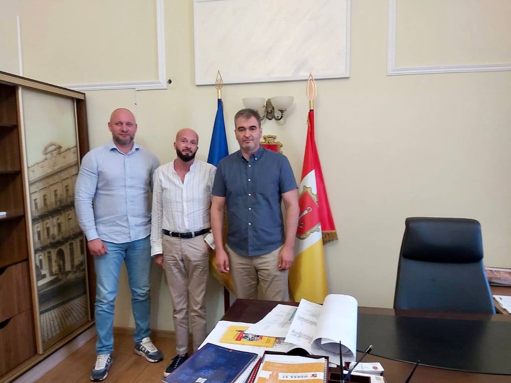 Зустріч заступників міського голови з головою Благодійного фонду "Леруа Мерлен Солідарність". Фото: Одеська міська рада