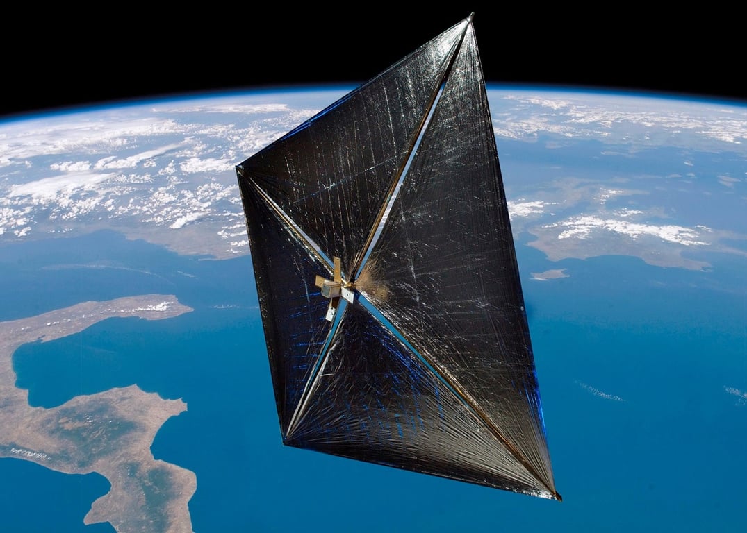 Как работают солнечные паруса в космосе