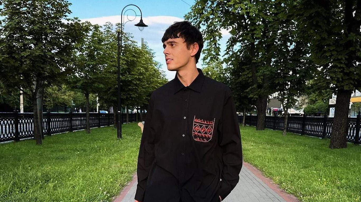 ALEKSEEV перепел на украинском свой легендарный хит "Как ты там"