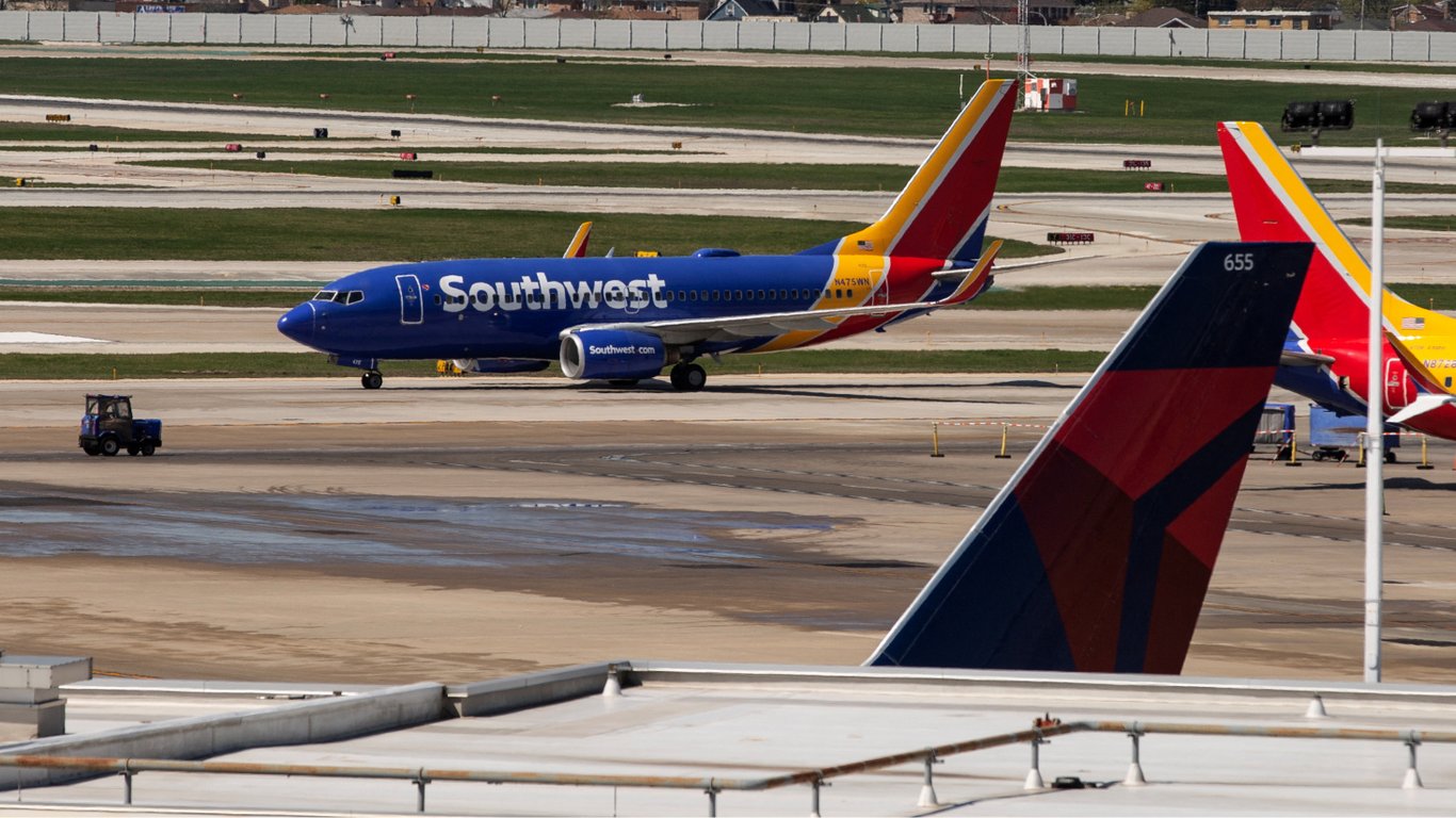 У США затримали тисячі авіарейсів через технічний збій в роботі Southwest
