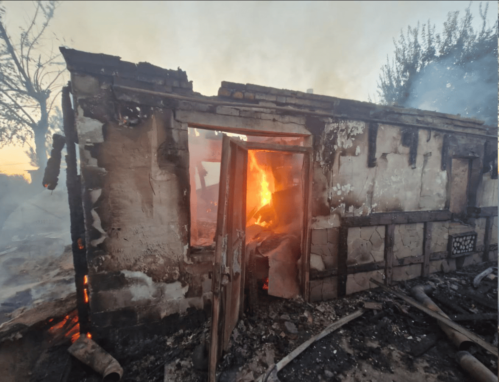 Окупанти обстріляли Дніпропетровщину — в ОВА розкрили наслідки - фото 1