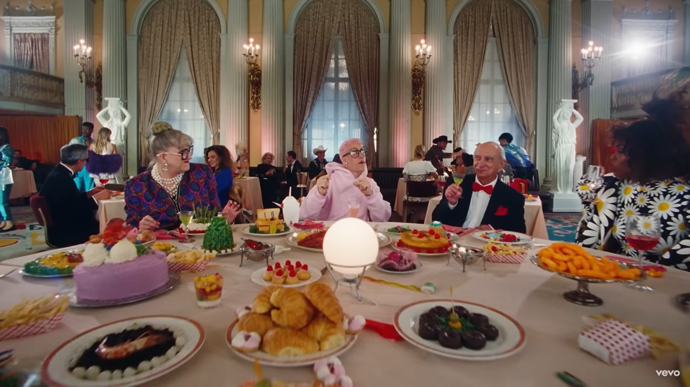 Кліп "Yummy" Джастіна Бібера натякає на злочини P. Diddy