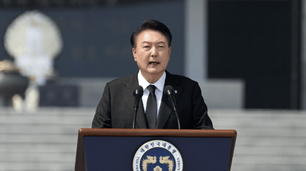 South Korean President declares martial law in the country - 285x160