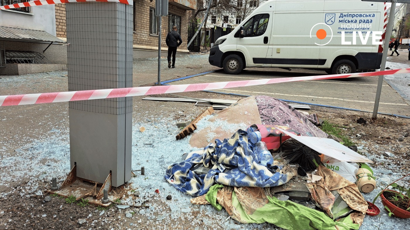 Наслідки обстрілу Дніпра