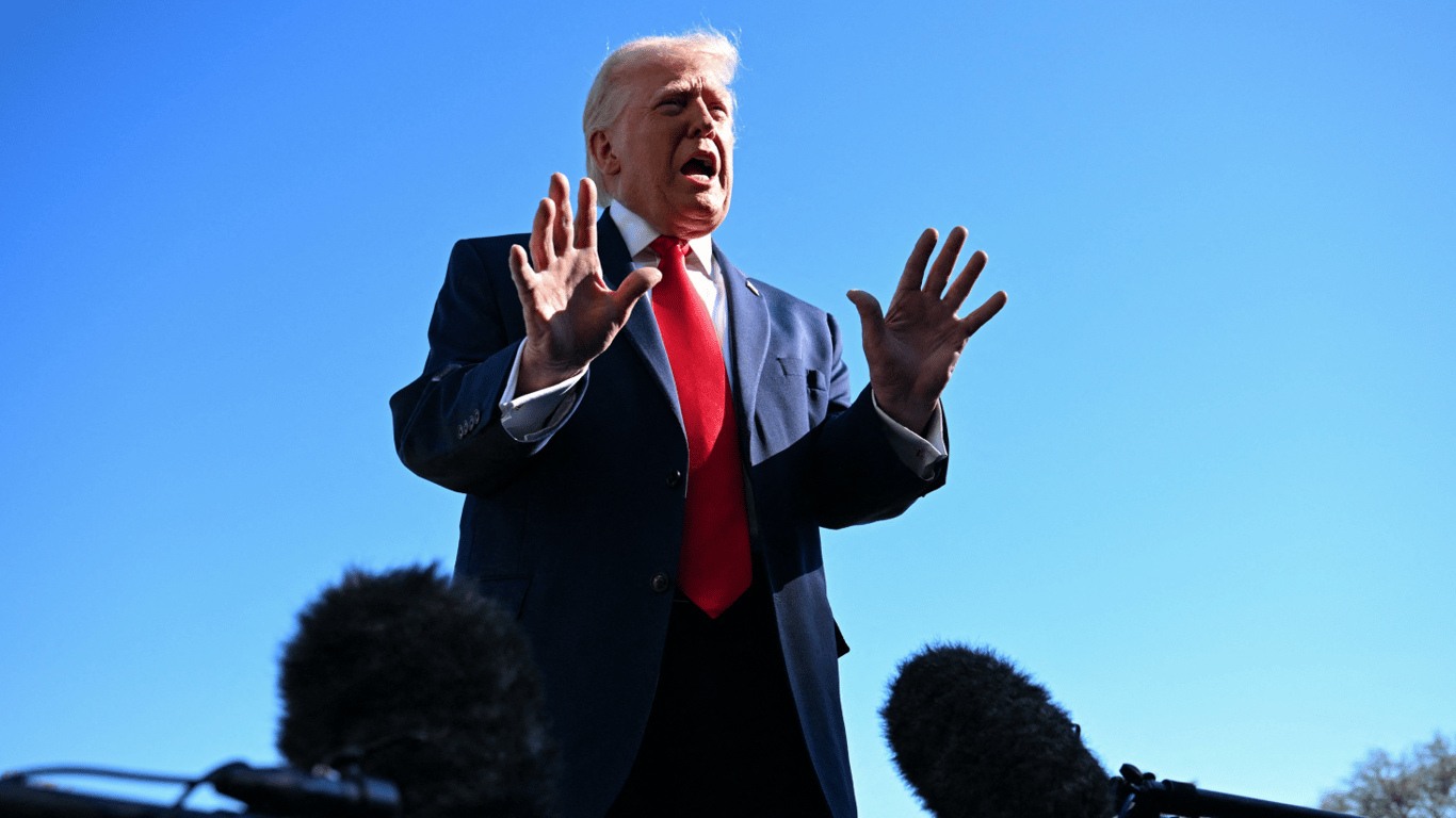 Трамп: Иран никогда не будет иметь ядерного оружия