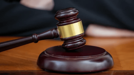 Мужчина категорически отказался от боевой повестки — как наказал суд - 285x160