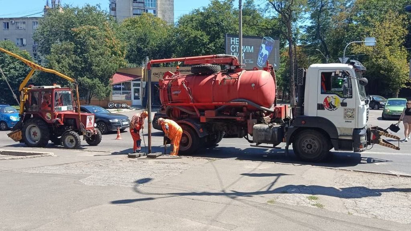 Где в Одессе ремонтируют дороги