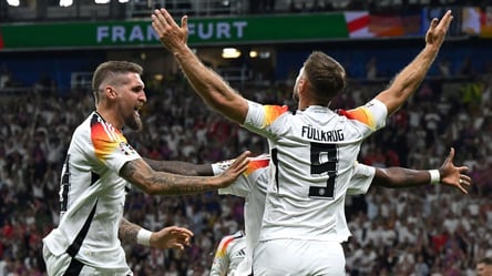 ​​Німеччина врятувалася наприкінці матчу зі Швейцарією — відео - 285x160