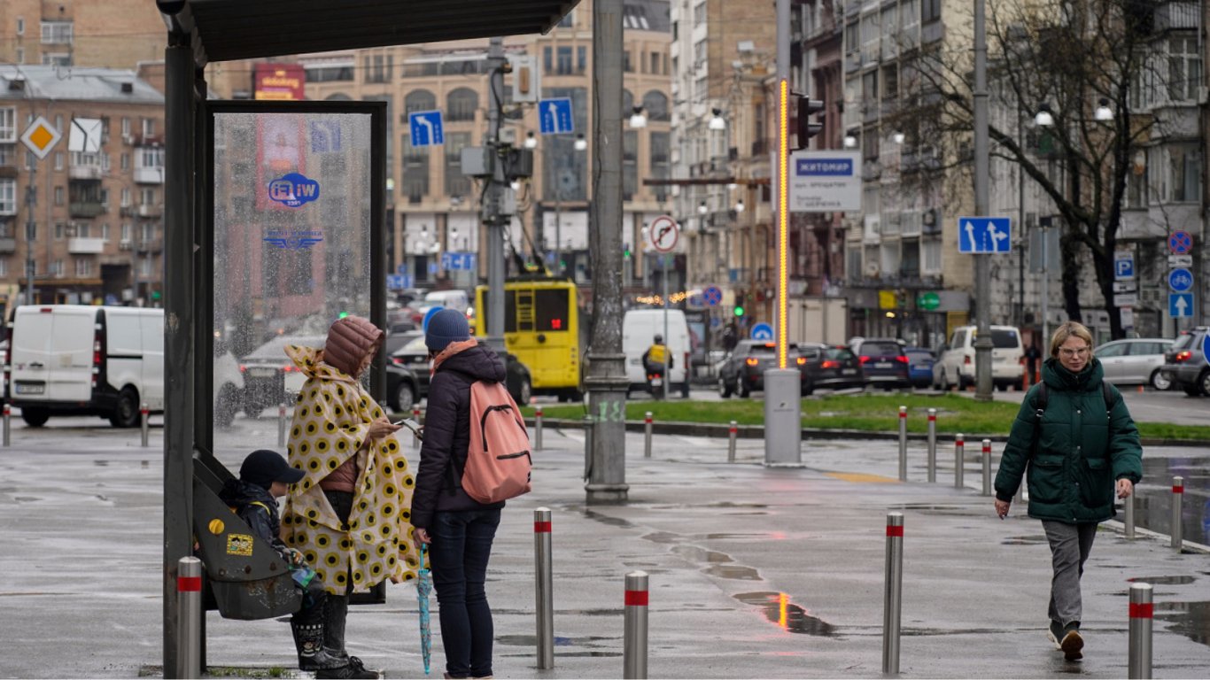 Народна синоптикиня розповіла, в яких областях України очікувати холод та опади 28 квітня