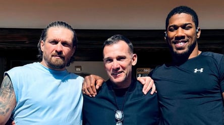 Шевченко відвідав тренувальний табір Усика та Джошуа - 285x160