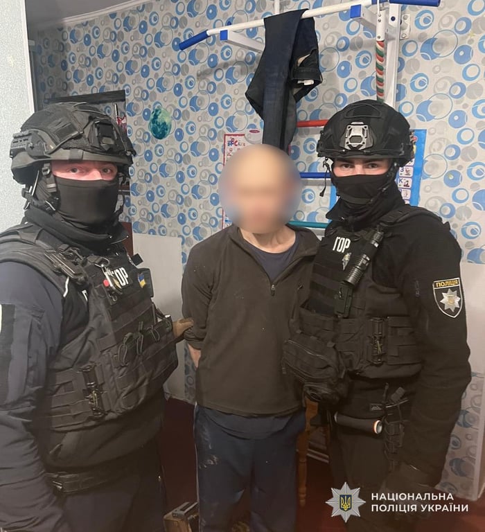 На Львівщині чоловік напав на військового ТЦК і стріляв у поліцейського - фото 1