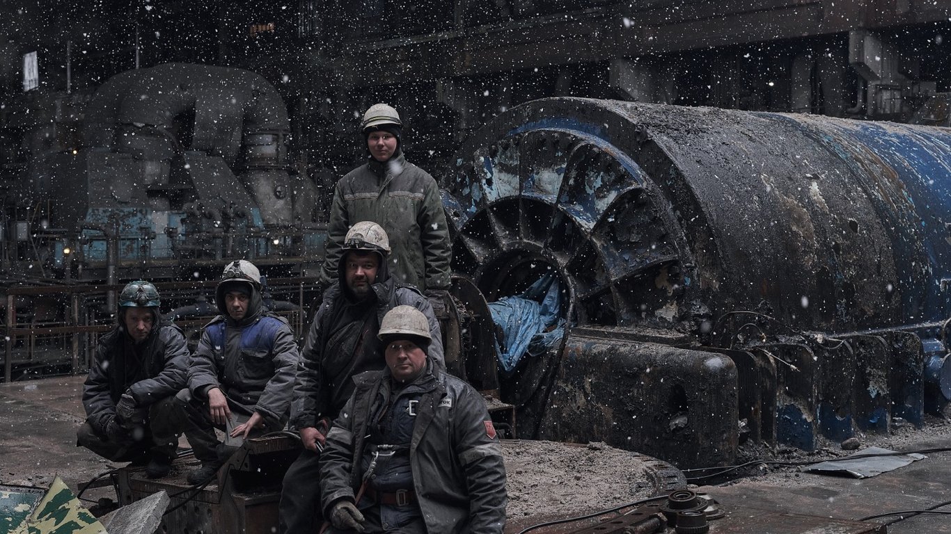 Фотовыставка "До світла" Влады и Константина Либеровых открылась в Киеве