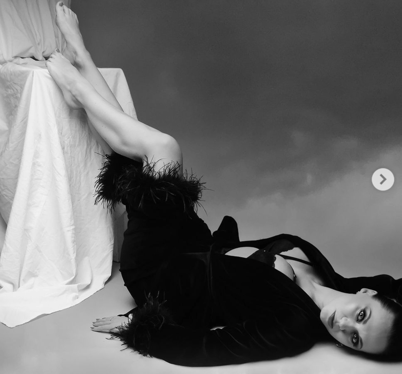 Анна Саліванчук приголомшила мережу фото у відвертій білизні - фото 1