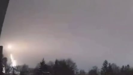 Нардеп объяснил, куда РФ сбросила "Орешник" по Львовщине - 304x171