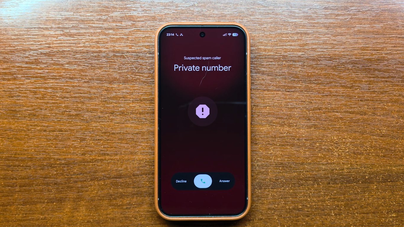 Телефонні дзвінки, під час яких мовчать: чому вони небезпечні та як діяти